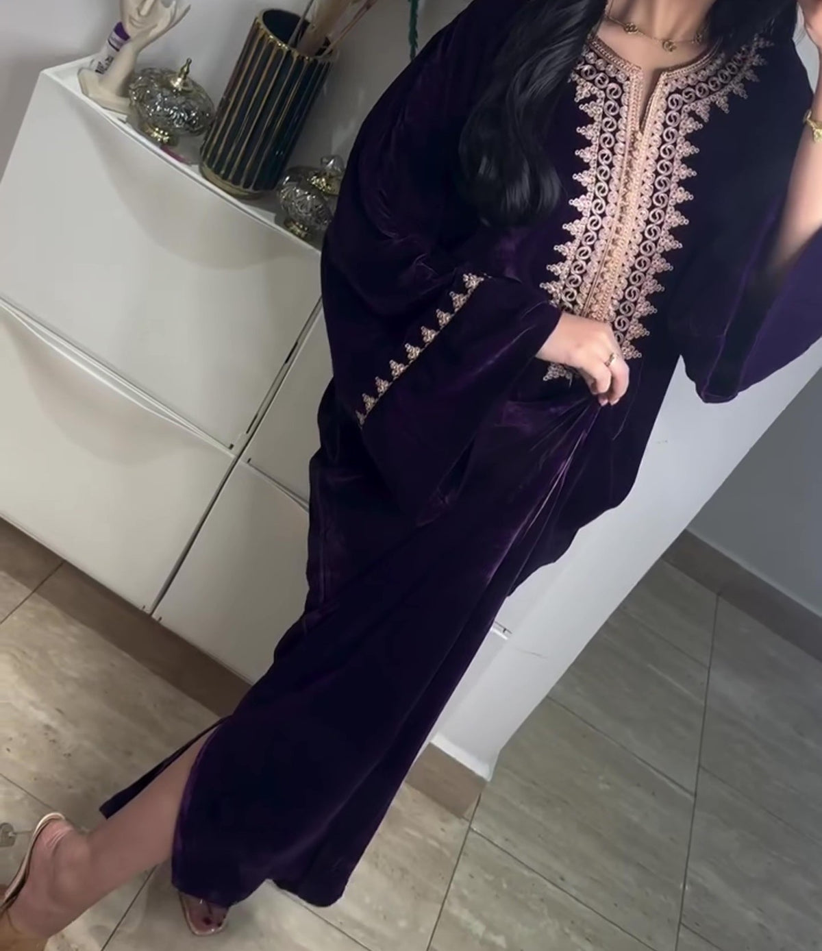 Model Qamar